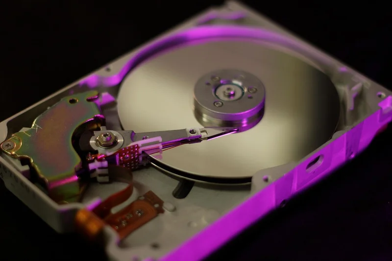 Performance des disques durs : le retour du roi de l’archivage